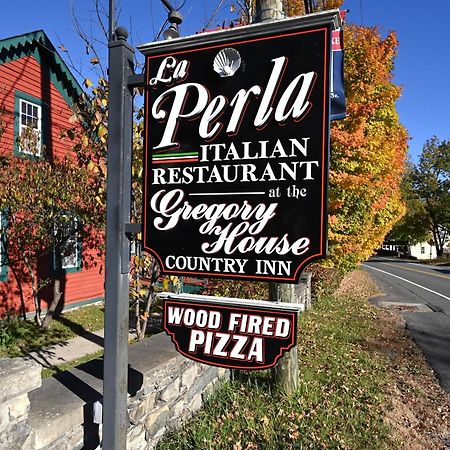 La Perla Restaurant & Country Inn Averill Park Екстер'єр фото