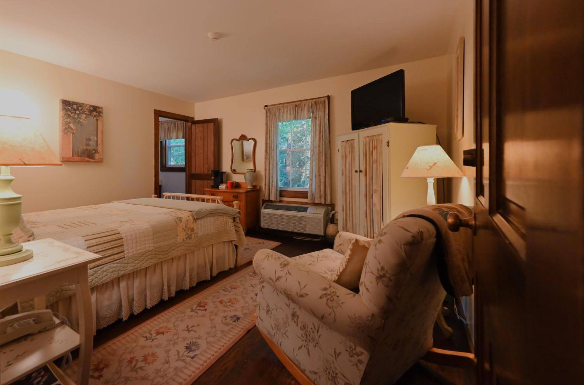 La Perla Restaurant & Country Inn Averill Park Екстер'єр фото