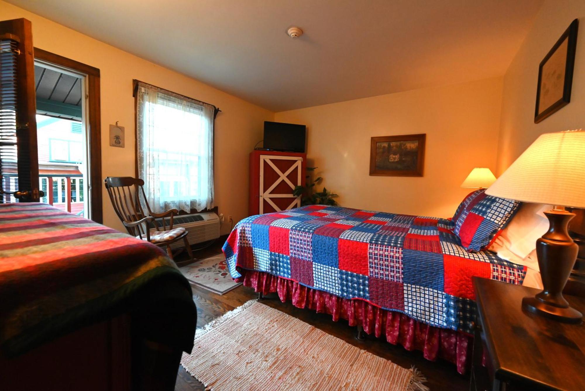 La Perla Restaurant & Country Inn Averill Park Екстер'єр фото