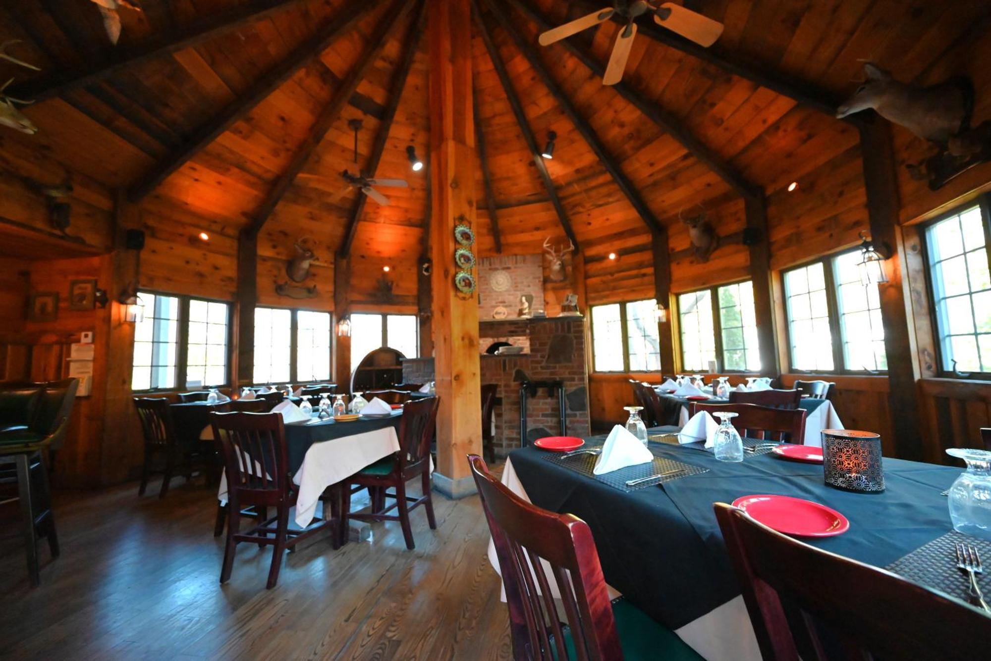 La Perla Restaurant & Country Inn Averill Park Екстер'єр фото